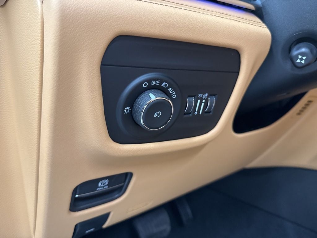 2025 Jeep Grand Cherokee L Summit Reserve - Photo 23