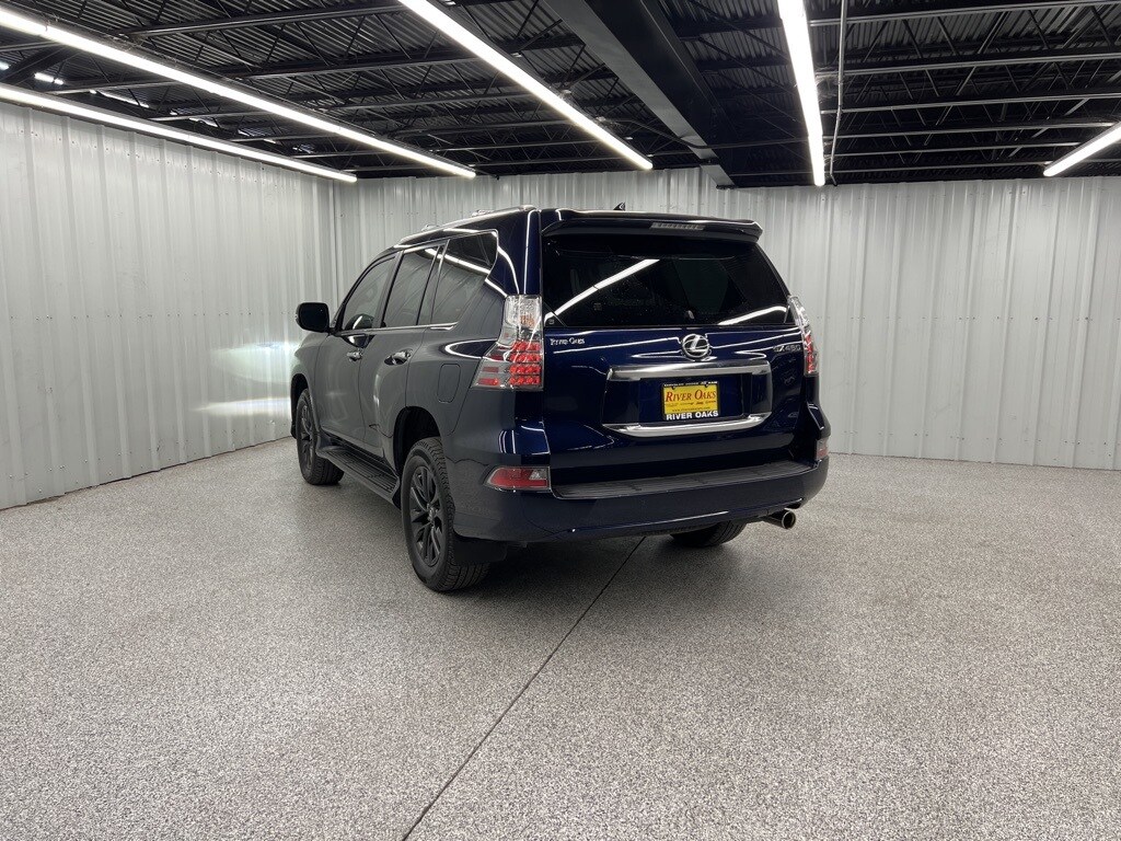 2023 Lexus GX 460 Premium photo 3