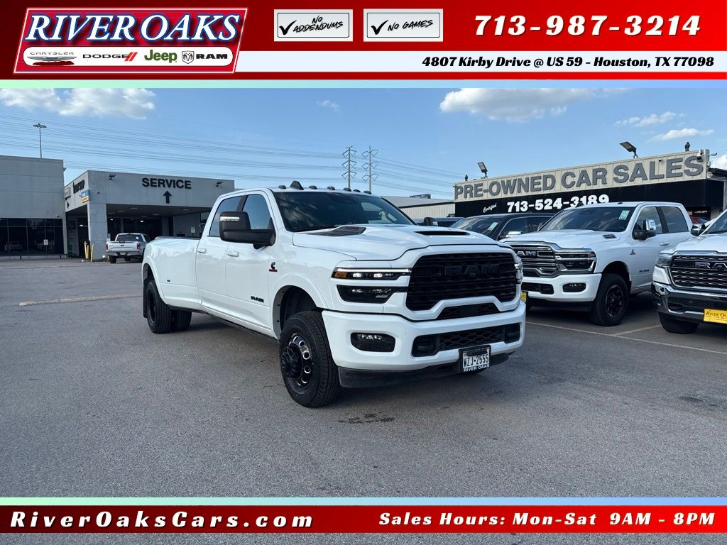 2025 Ram 3500 Truck Crew Cab 