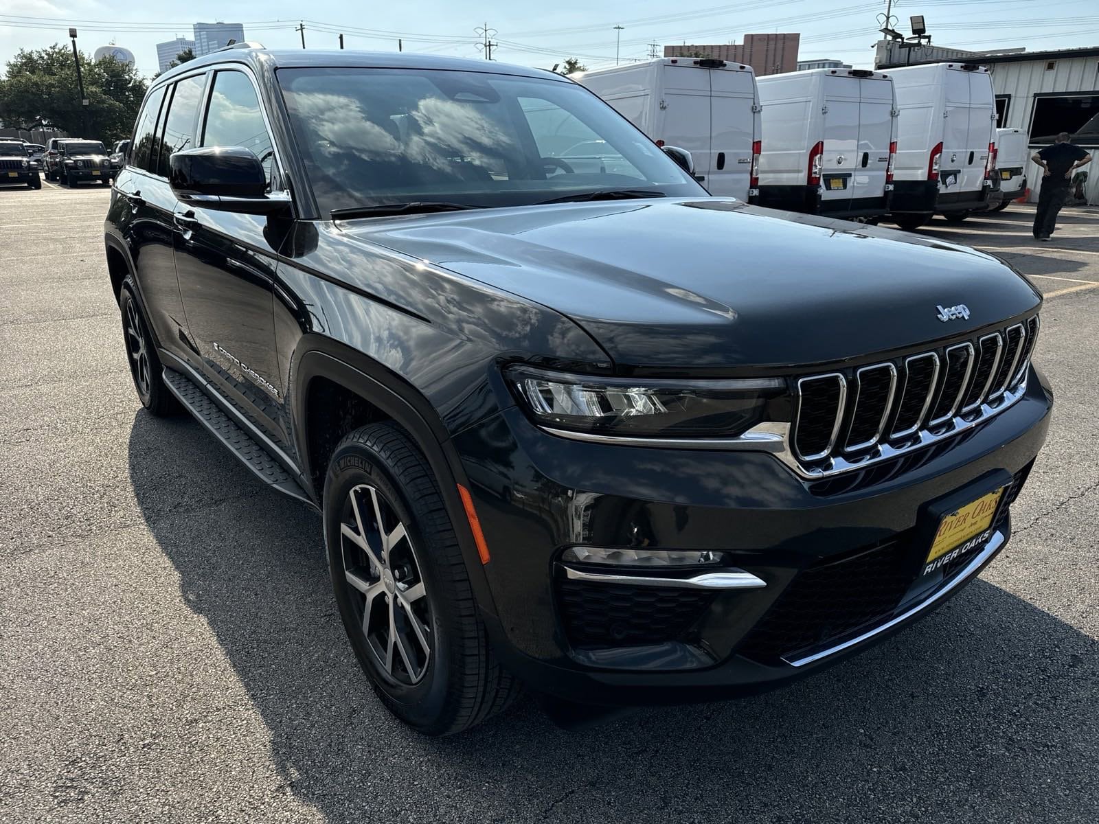 Used 2023 Jeep Grand Cherokee Limited with VIN 1C4RJHBG5P8900532 for sale in Houston, TX