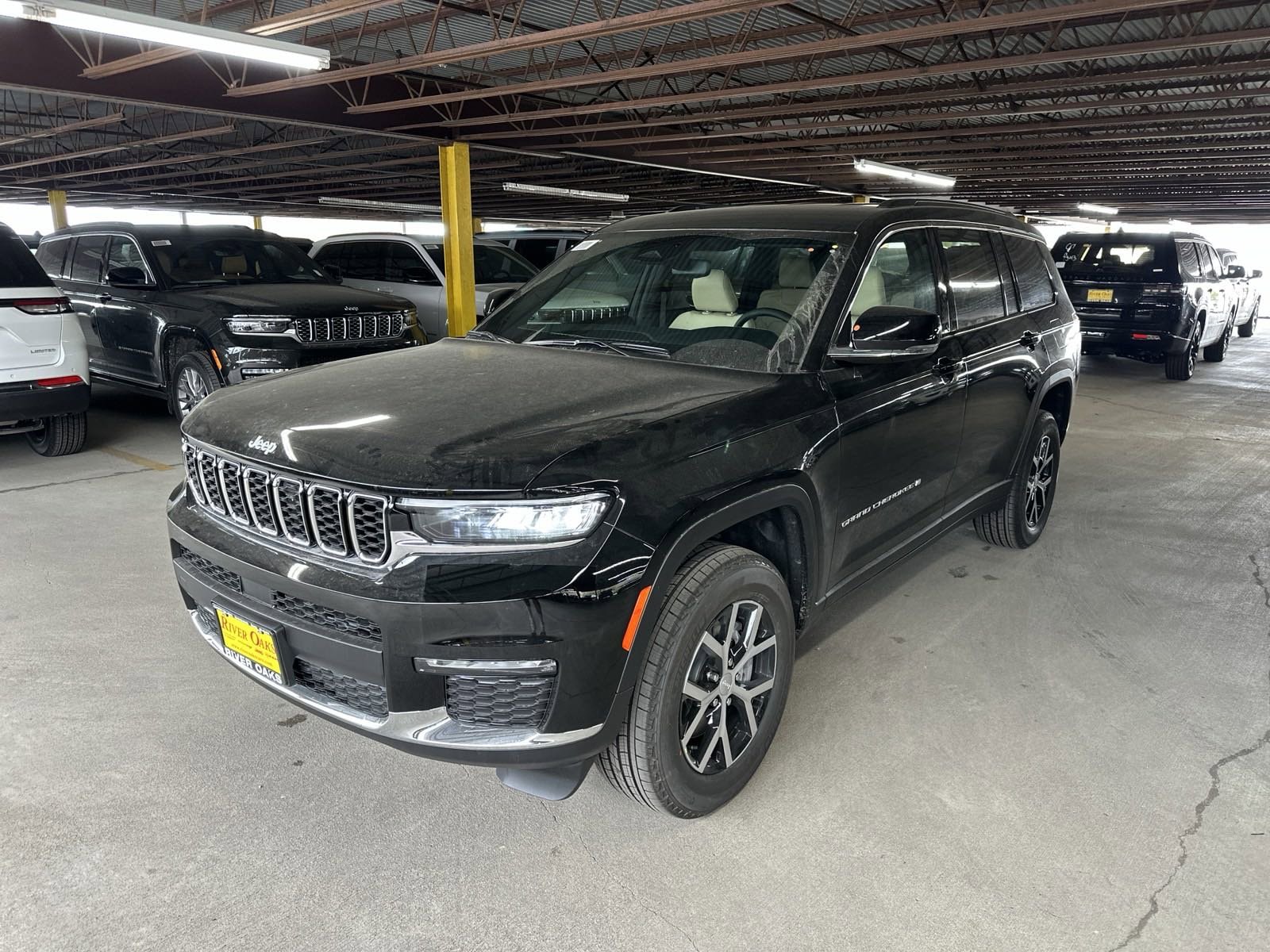 Used 2024 Jeep Grand Cherokee L Limited with VIN 1C4RJKBG9R8523462 for sale in Houston, TX