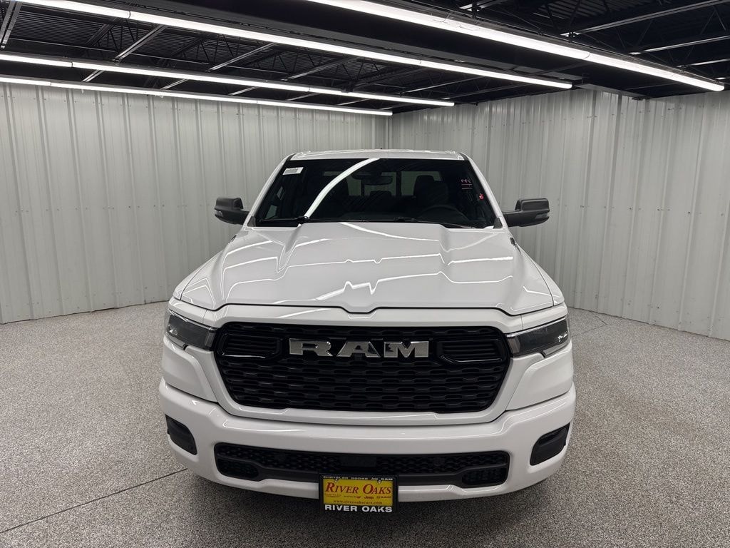 New 2026 Ram 1500 LONE STAR CREW CAB 4X4 5'7 BOX Pickup