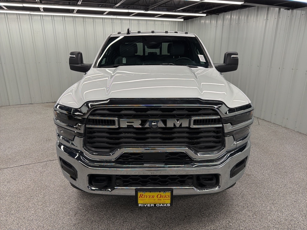 New 2026 Ram 2500 TRADESMAN CREW CAB 4X4 6'4 BOX Pickup