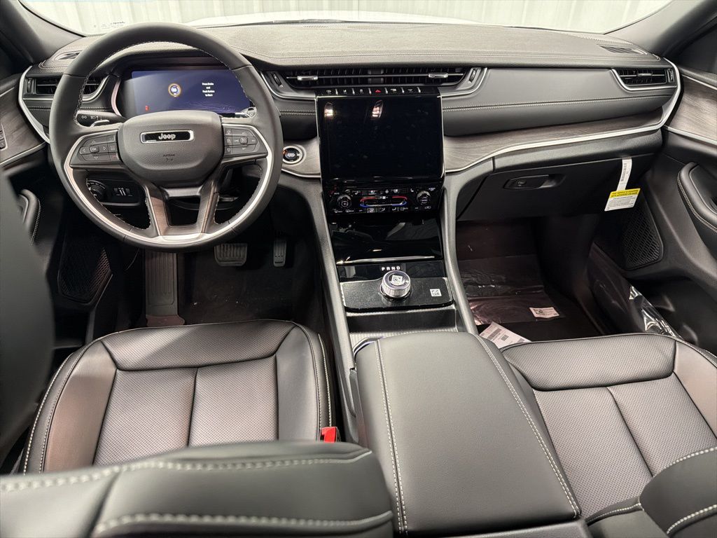 2025 Jeep Grand Cherokee L Limited - Photo 15