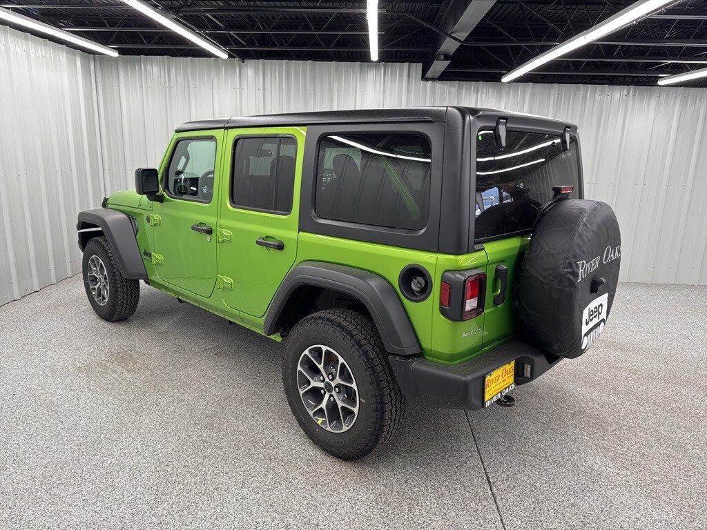 2025 Jeep Wrangler Sport photo 4