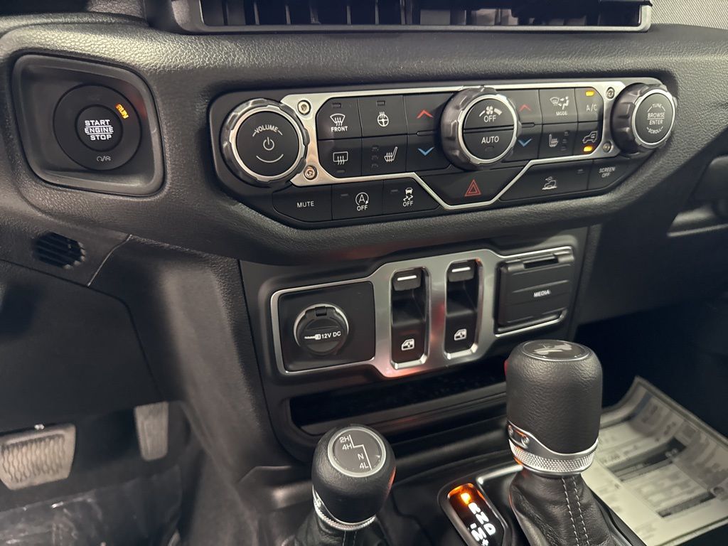 2025 Jeep Wrangler 2-Door Sport S - Photo 21