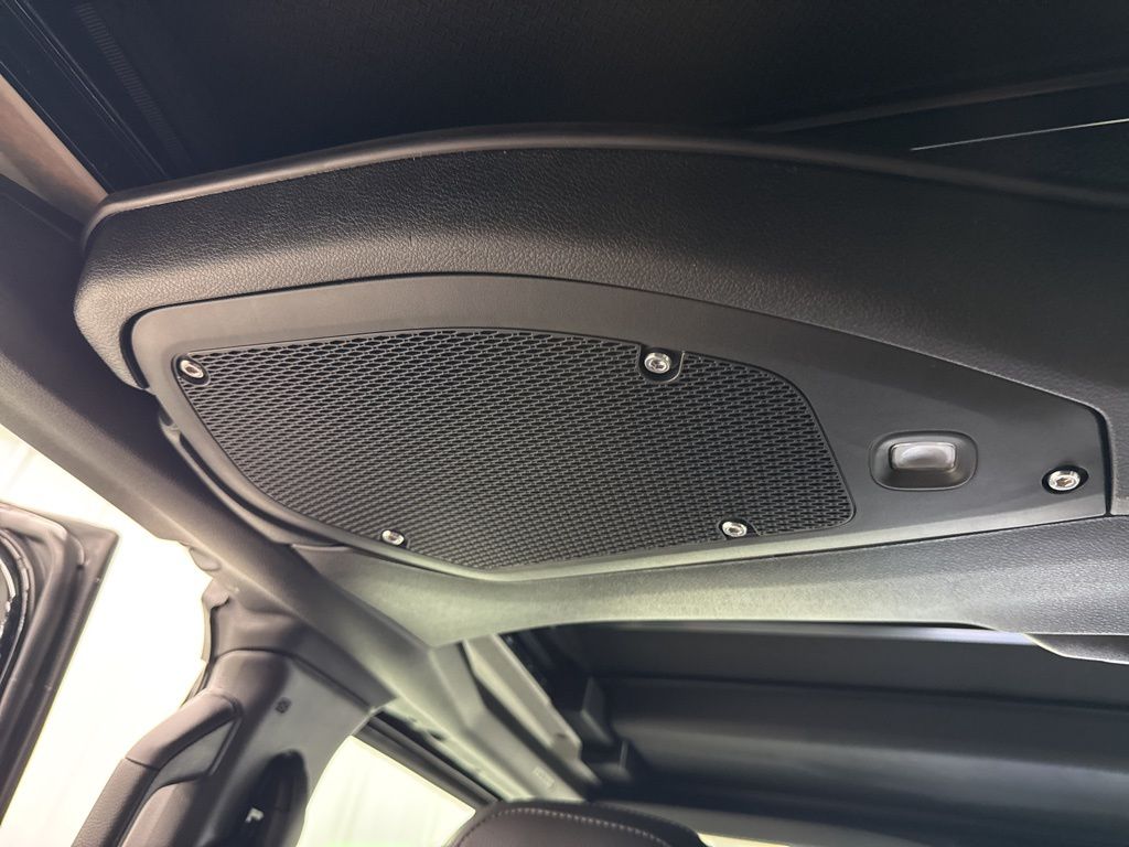 2026 Jeep Wrangler 4-Door Sahara - Photo 15