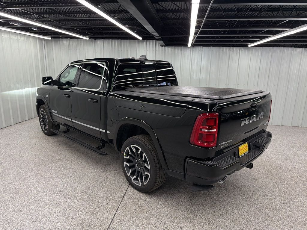 New 2026 Ram 1500 LIMITED CREW CAB 4X4 5'7 BOX Pickup