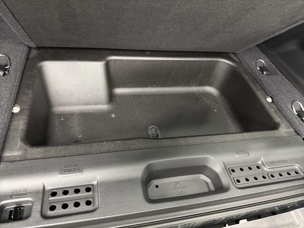 2025 Jeep Wrangler 4-Door Sahara - Photo 10