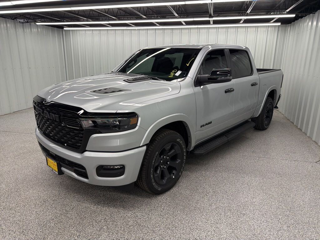New 2026 Ram 1500 LONE STAR CREW CAB 4X4 5'7 BOX Pickup