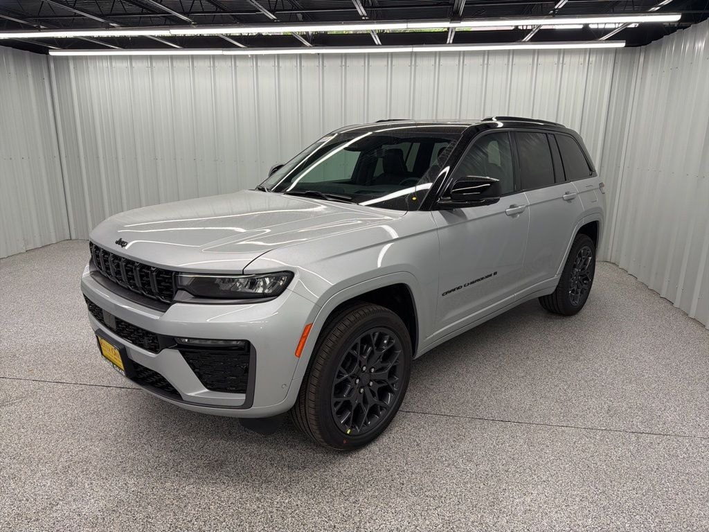 New 2026 Jeep Grand Cherokee SUMMIT 4X4 Sport Utility