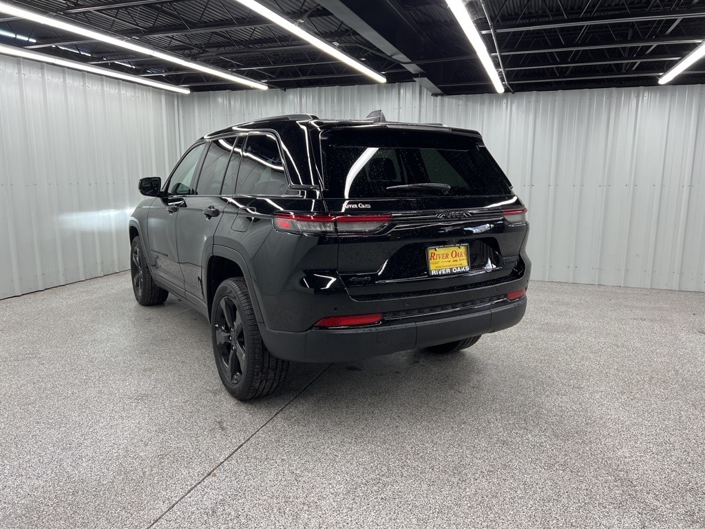 Used 2025 Jeep Grand Cherokee Limited SUV