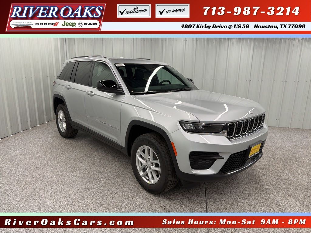 New 2026 Jeep Grand Cherokee LAREDO 4X2