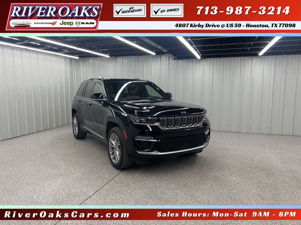 2022 Jeep Grand Cherokee Summit's photo