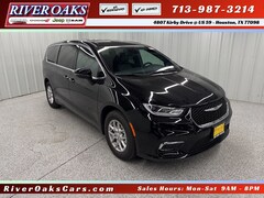 2025 Chrysler Pacifica SELECT Passenger Van