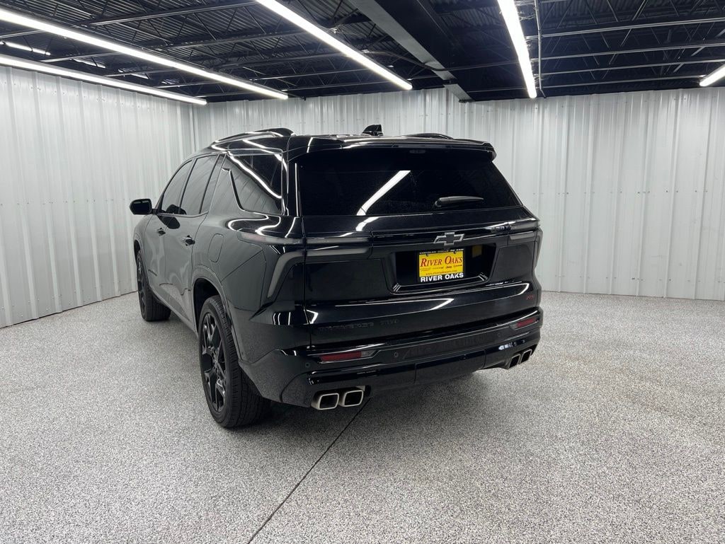 Used 2024 Chevrolet Traverse RS SUV