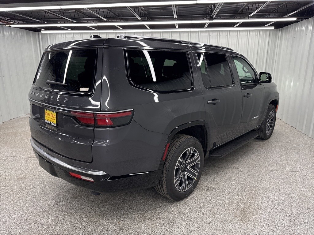 2025 Jeep Wagoneer Base photo 4