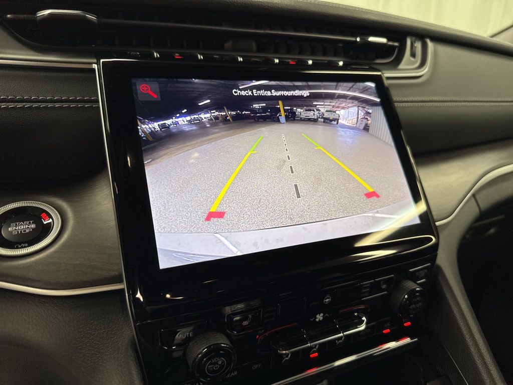 2025 Jeep Grand Cherokee L Limited - Photo 25
