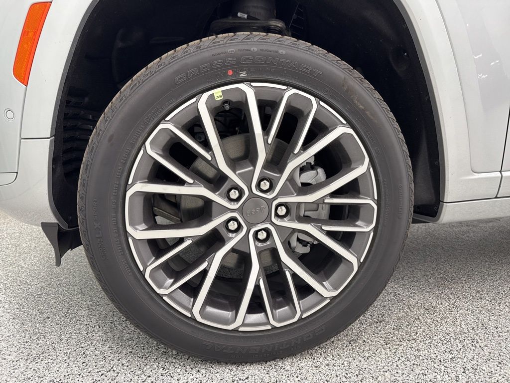 2025 Jeep Grand Cherokee L Summit Reserve - Photo 11