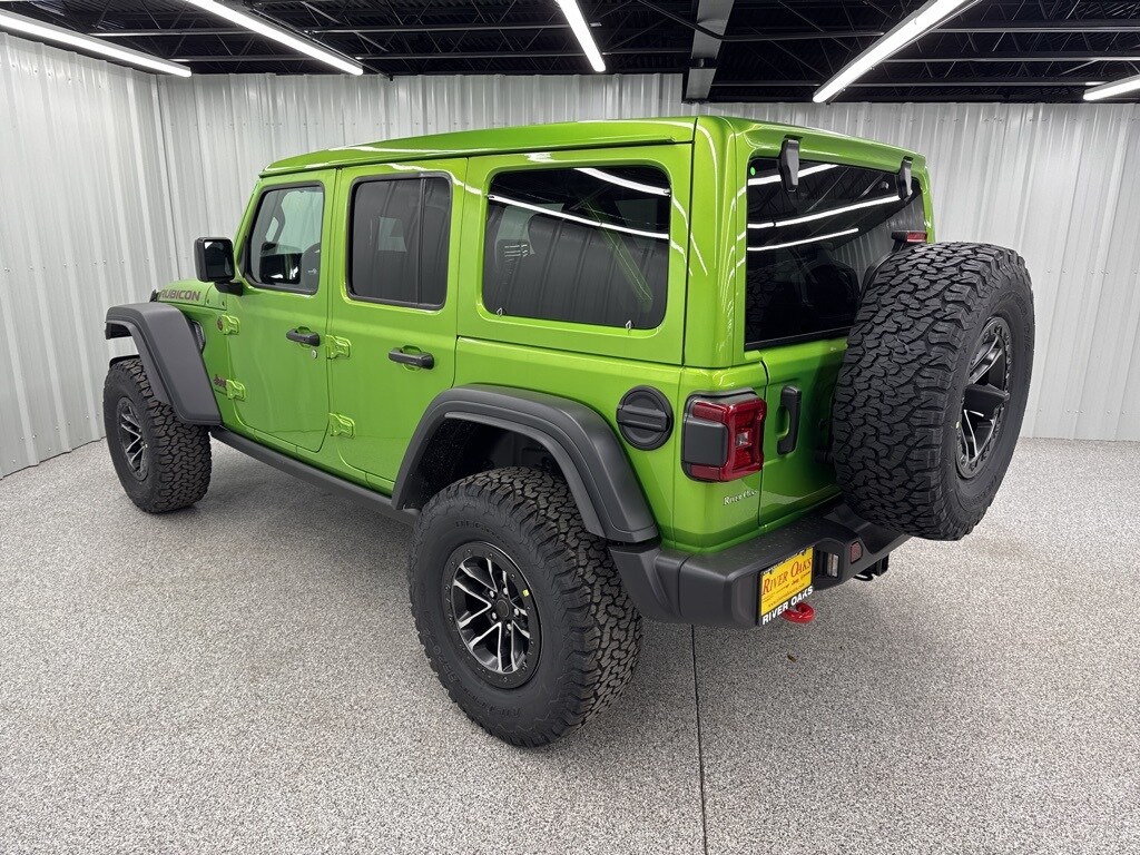 2025 Jeep Wrangler Rubicon photo 4