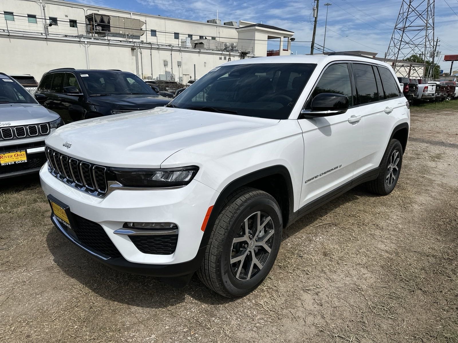 Used 2024 Jeep Grand Cherokee Limited with VIN 1C4RJHBG3RC128192 for sale in Houston, TX