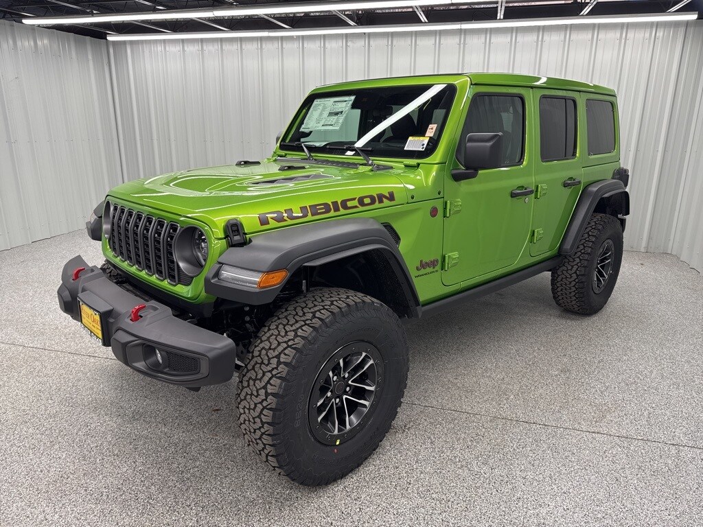 2025 Jeep Wrangler Rubicon photo 3