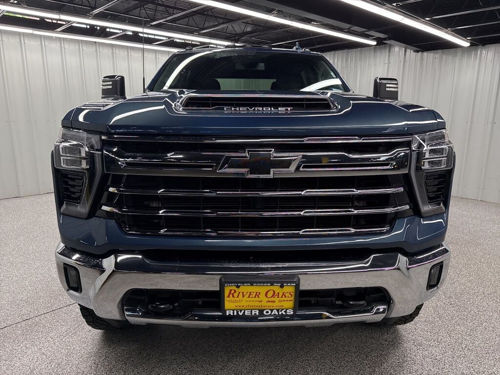 Used 2026 Chevrolet Silverado 3500HD LTZ Truck Crew Cab