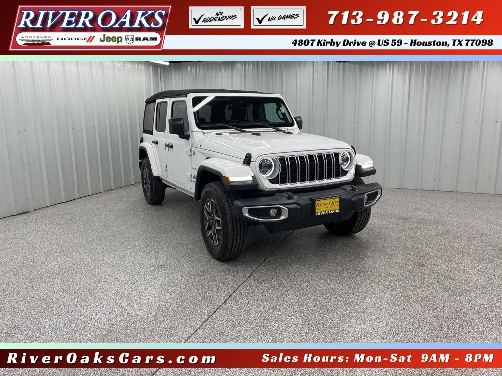 2024 Jeep Wrangler 4-Door Sahara's photo