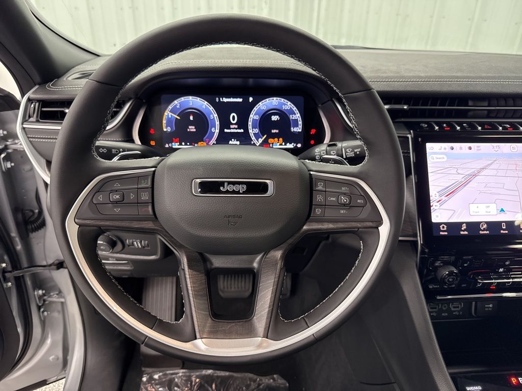 2025 Jeep Grand Cherokee L Limited - Photo 23