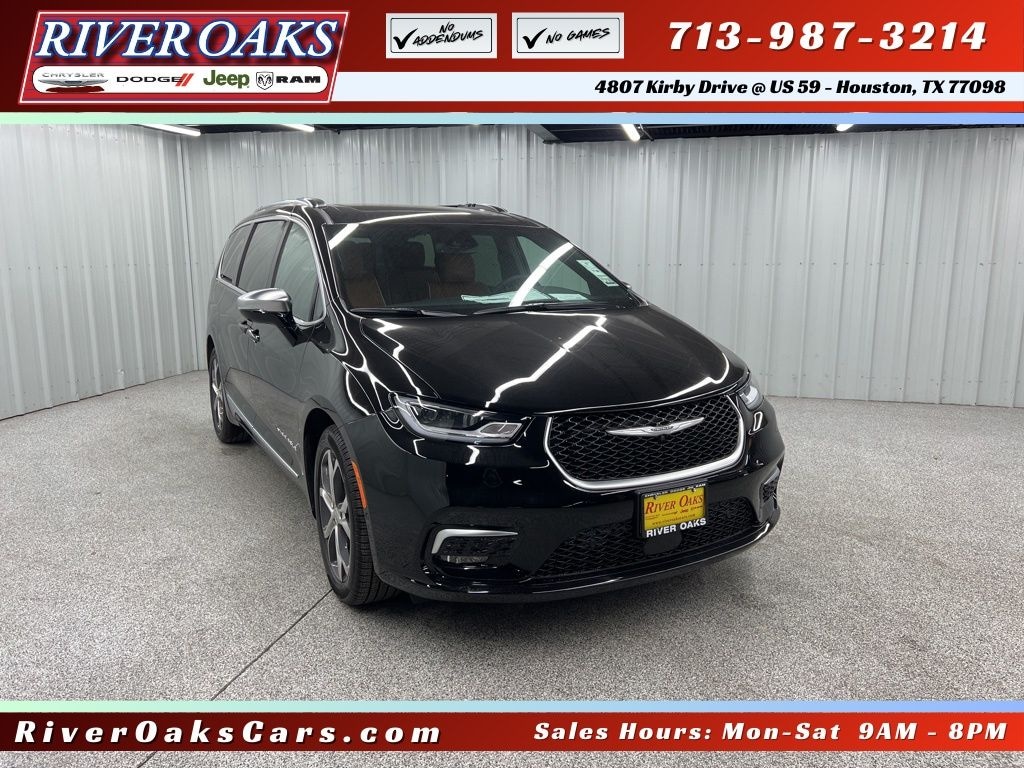 Used 2026 Chrysler Pacifica Pinnacle Van Passenger Van