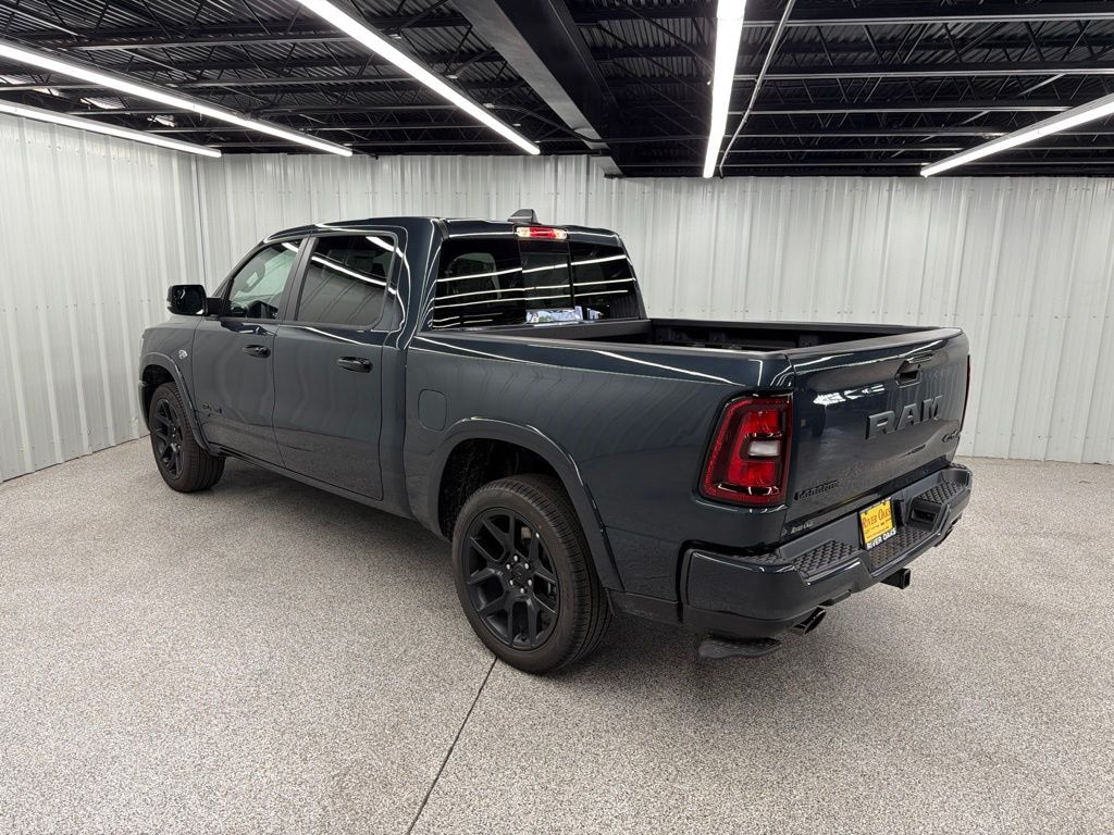 New 2026 Ram 1500 LARAMIE CREW CAB 4X4 5'7 BOX Pickup