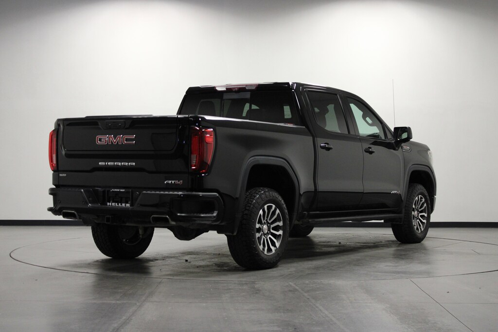 Used 2021 GMC Sierra 1500 AT4 4WD Crew Cab 147 AT4