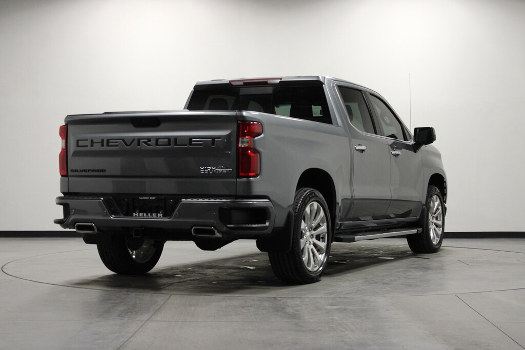 Used 2020 Chevrolet Silverado 1500 High Country 4WD Crew Cab 147 High Country