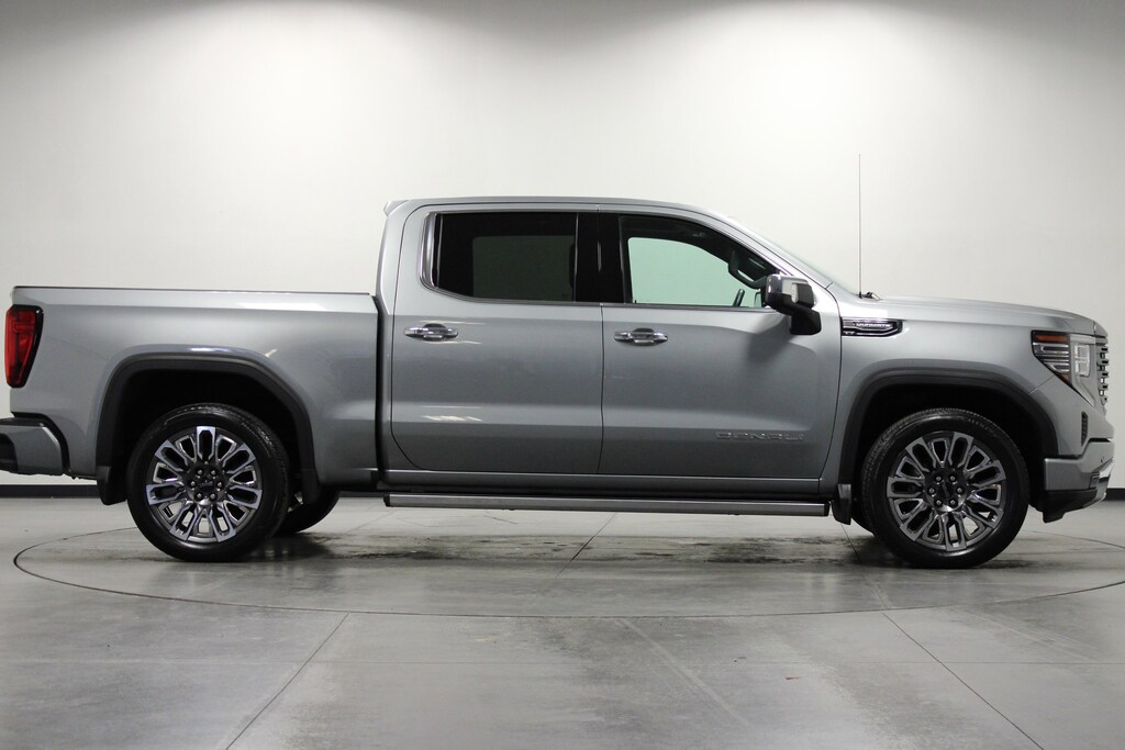 Used 2024 GMC Sierra 1500 Denali Ultimate 4WD Crew Cab 147 Denali Ultimate