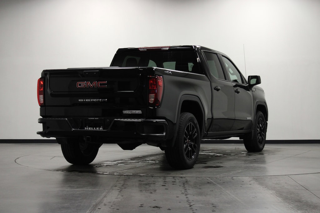 Used 2024 GMC Sierra 1500 Elevation 4WD Crew Cab 147 Elevation w/3SB