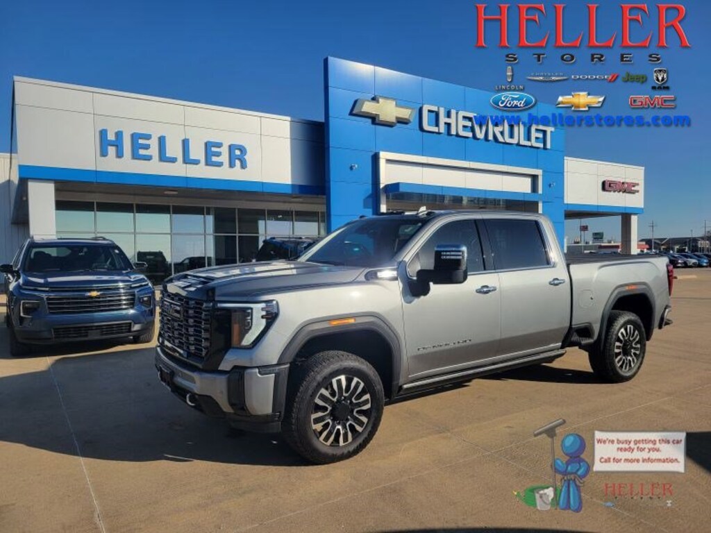 Used 2025 GMC Sierra 2500HD Denali Ultimate 4WD Crew Cab 159 Denali Ultimate