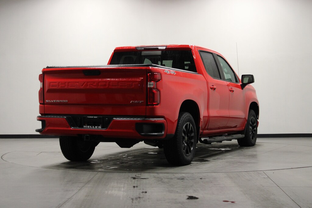 Used 2021 Chevrolet Silverado 1500 RST 4WD Crew Cab 147 RST
