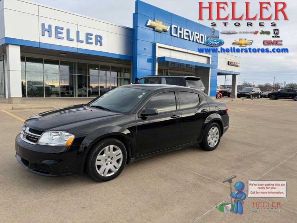 Used 2013 Dodge Avenger SE V6 Sedan