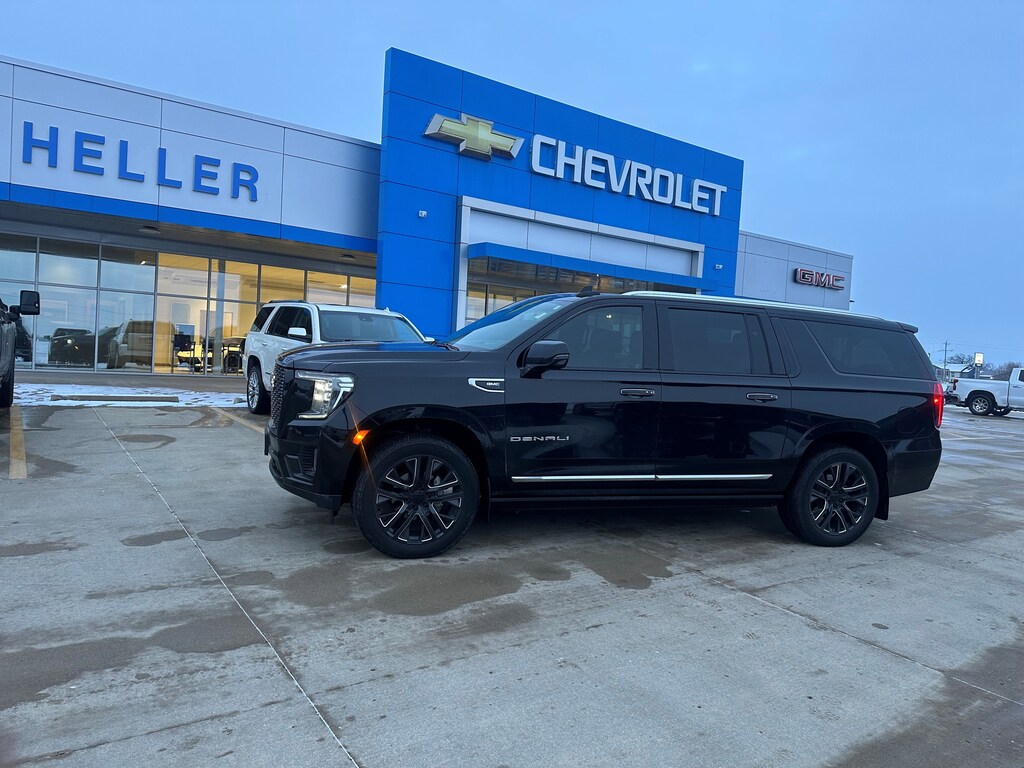 Used 2021 GMC Yukon XL Denali 4WD Denali