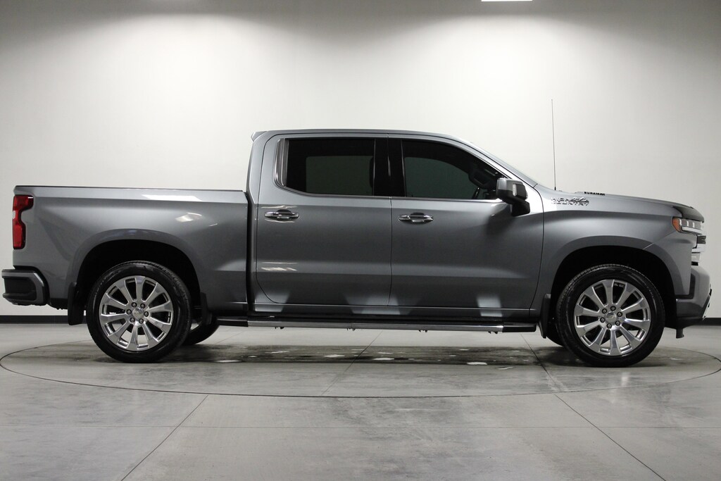 Used 2020 Chevrolet Silverado 1500 High Country 4WD Crew Cab 147 High Country