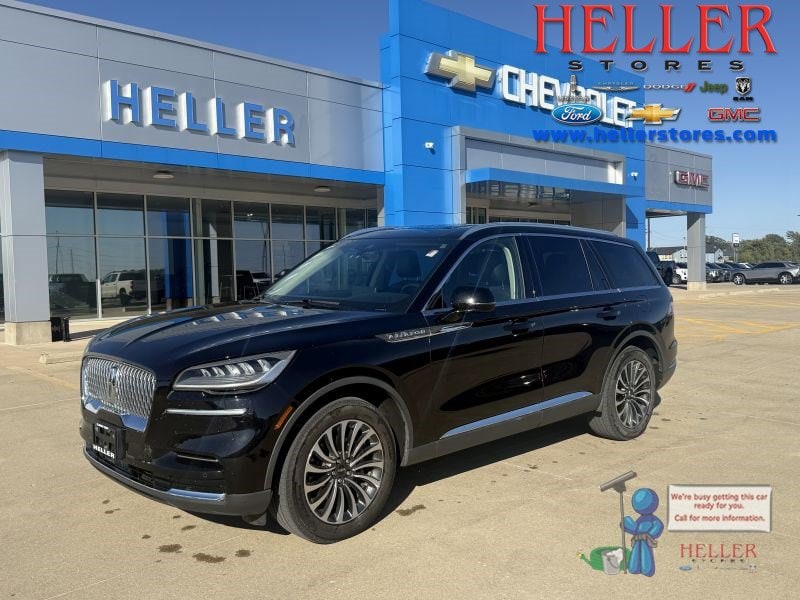 2022 Lincoln Aviator Base