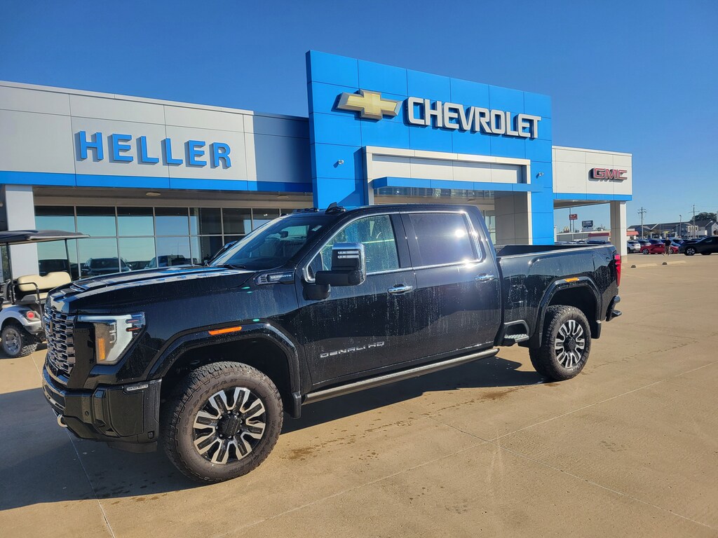 Used 2025 GMC Sierra 3500HD Denali Ultimate 4WD Crew Cab 159 Denali Ultimate