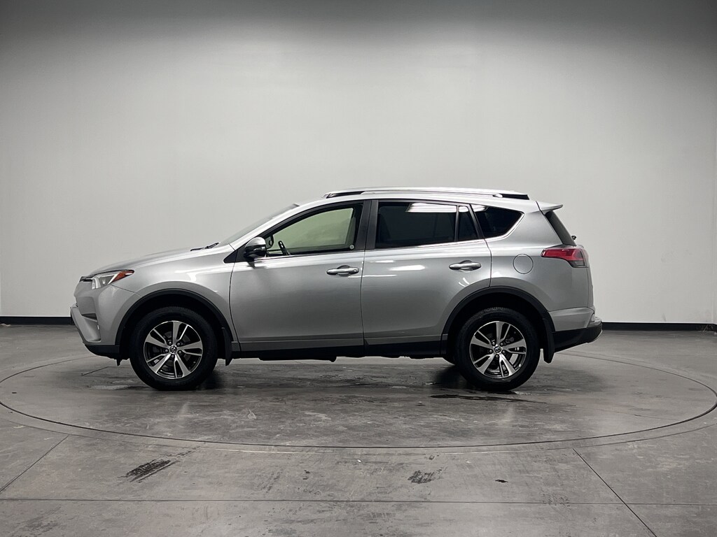 Used 2018 Toyota RAV4 XLE SUV