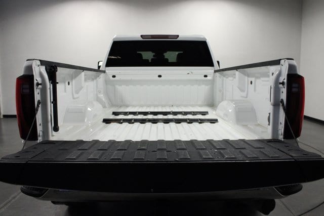 2024 GMC Sierra 3500HD SLT - Photo 13
