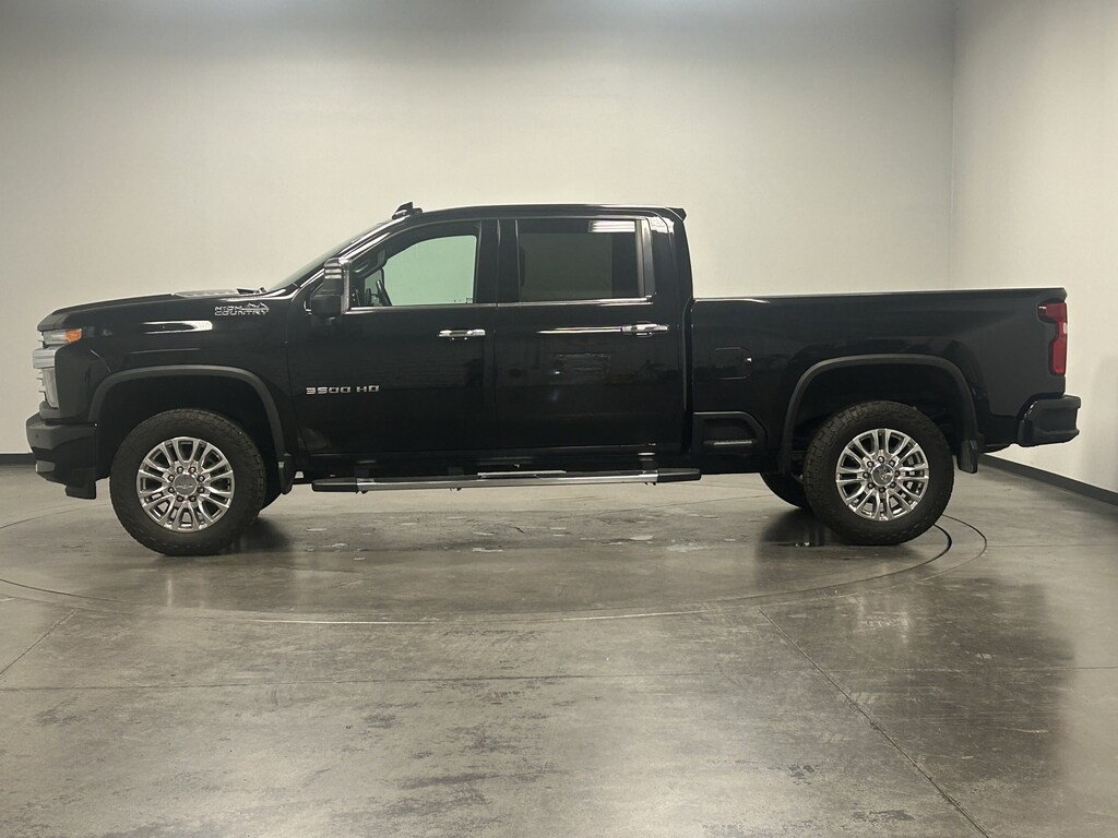 Used 2023 Chevrolet Silverado 3500HD High Country Crew Cab Short Bed Truck