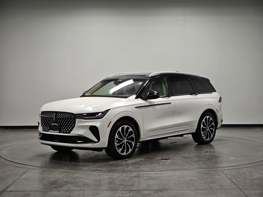 Used 2024 Lincoln Nautilus Reserve SUV