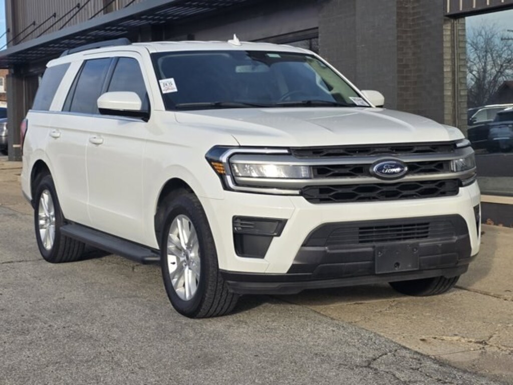 Used 2024 Ford Expedition XLT SUV