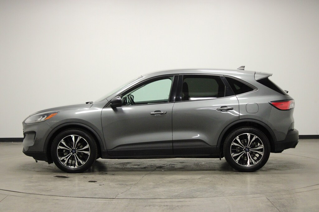 Used 2022 Ford Escape Hybrid SE SUV