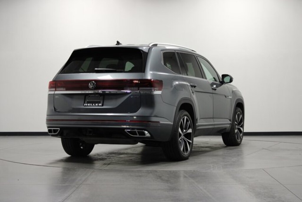 Used 2024 Volkswagen Atlas 2.0T SEL Premium R-Line SUV