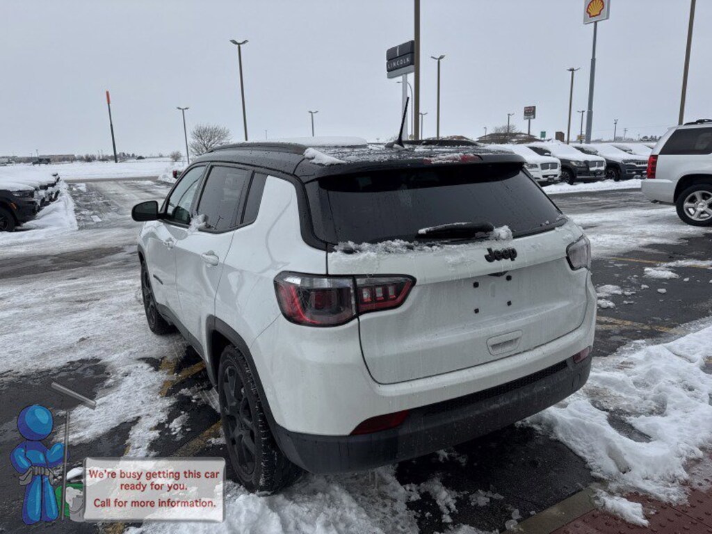 Used 2022 Jeep Compass Latitude SUV